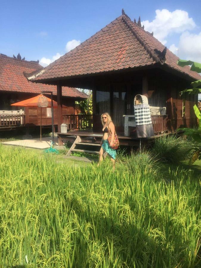 Hotel Keramas Surf Camp Esterno foto